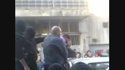 اقتدار نیروی انتظامی.کتک خوردن اراذل و اوباش