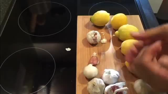روش تهیه عصاره سیر و لیمو برای پاک کردن رگها