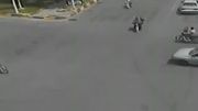 ویدیویی از تصادفات رانندگی درون شهری در یزد‬