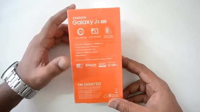 Samsung Galaxy J5 Unboxing -
