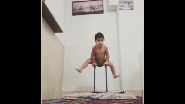 کودک ایرانی همه را شگفت زده کرد...!