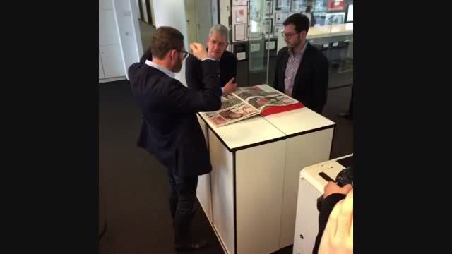 حضور تیم کوک در دقتر روزنامه بیلد در آلمان