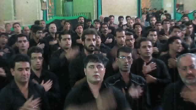 عزاداران هیئت ابوالفضلی محله قلعه در شب تاسوعای حسینی94