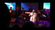 اجرای فوق العاده زیبای ترانه تکیه بر باد توسط استاد محمد اصفهانی کنسرت 13 تیر 92