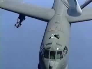 بمب افکن B-52 stratofortress