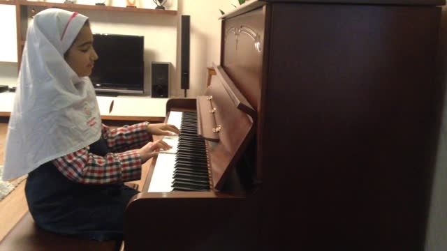 پیانیست جوان-پرنیا نظری-کاپریس 24 (پاگانینی)