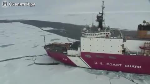 کشتی های یخ شکن اتمی جهان