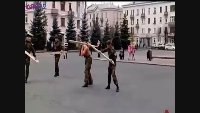 نظامی روس با بدنی پولادین+فیلم کلیپ رزمی #گلچین_صفاسا
