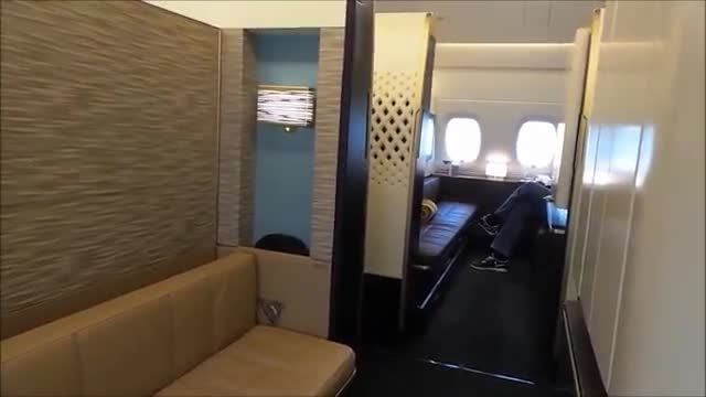 تجربه سفر با ایرباس A380 در قسمت First Class