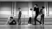 رقص پسران کره ای