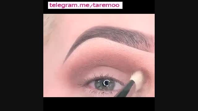 آموزش آرایش چشم با سایه زیبا در تارمو