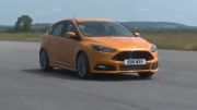 Ford-Focus-ST-2015