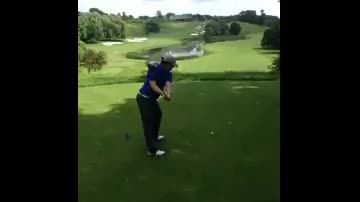 گلف بازی کردن هری