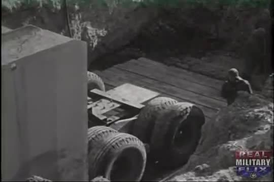 خمپاره انداز دیوید کوچولو  بزرگترین خمپاره انداز جهان