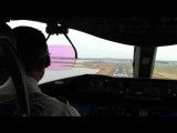 لحظات فرود بوئینگ 787 در فرودگاه بوستون