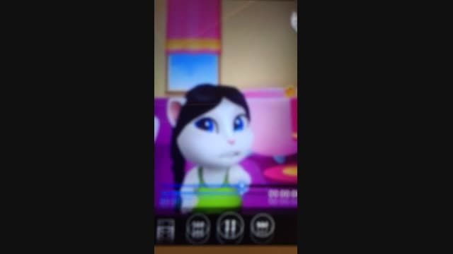 حرکت بامزه ی my talking Angela