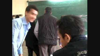 چوب خوردن دانش آموزان