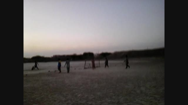 بازی فوتبال بچه های روستای چهاربیتی
