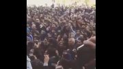 تجمع هواداران مرتضی پاشایی مقابل بیمارستان