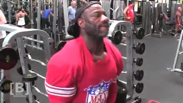 Dexter Jackson Trains Delts 2 Weeks Out - Olympia 2015