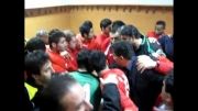 حلقه اتحاد بازیکنان نساجی در رختکن