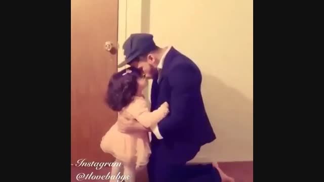رقص بچه با پدر