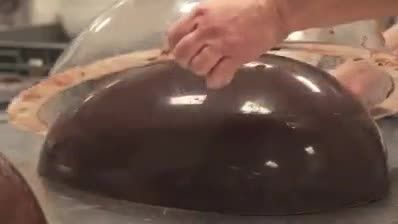 تخم مرغ شکلاتی