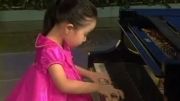 دختر بچه ی پیانیست از کره ی شمالی/بسیار عالی