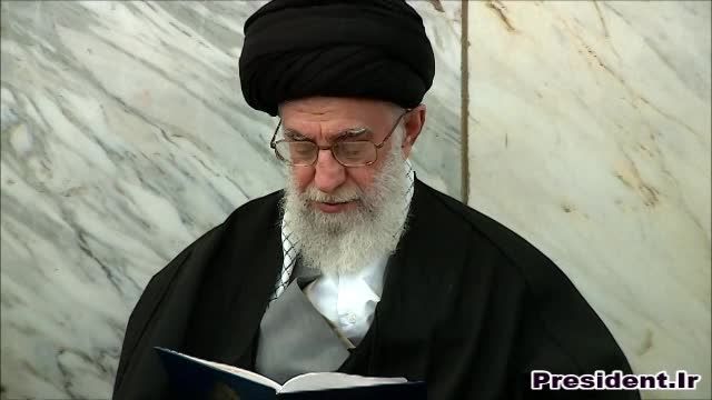 مراسم ترحیم والده دکتر روحانی با حضور رهبر انقلاب