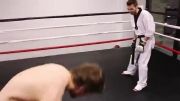 مبارزه  دیدنی تکواندو و موی تایtaekwondo vs muy thai