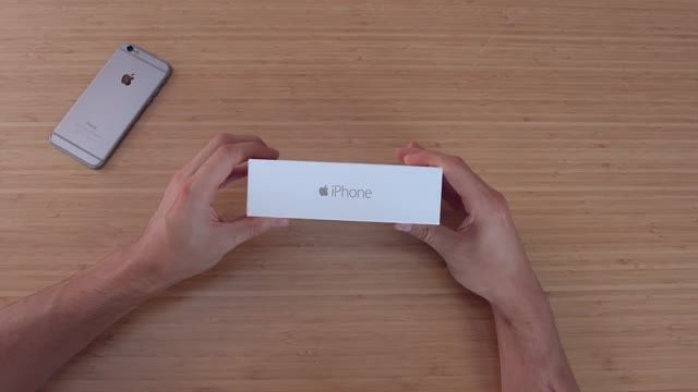 شرکت اپل و یک گوشی جدید