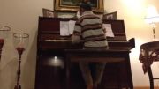 پیانو اهنگ راه رفتن روی چوب ها از خودم :دی