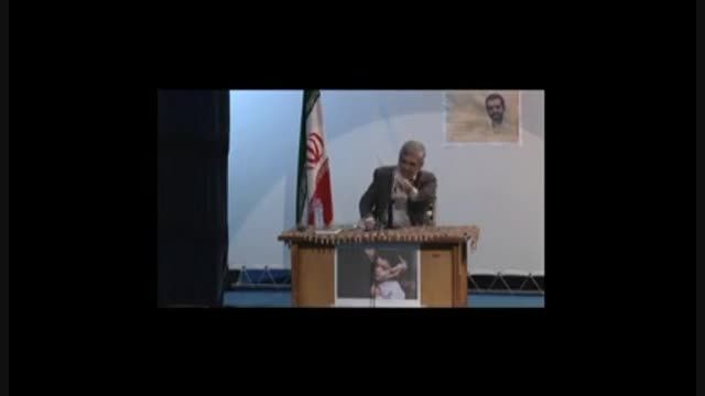 انتقاد شدید پدر شهید احمدی روشن به روحانی