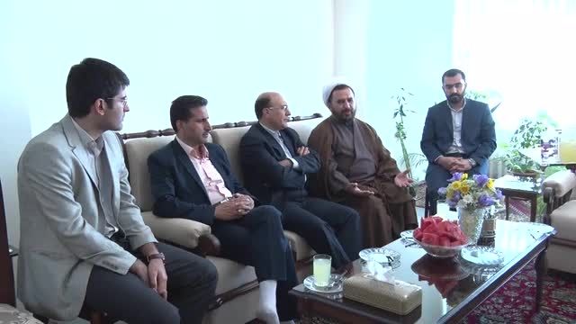 دیدار مدیران شهرداری منطقه6 با خانواده شهیدان حاجی شاه