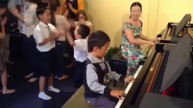 کلاس موسیقی با حضور والدین