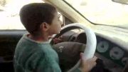 رانندگی پسر بچه هفت ساله