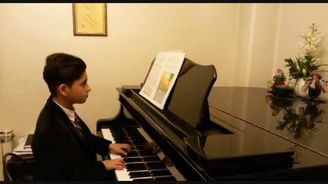 خوشحال و شاد وخندان-آوای پیانو-پارسا جان نثاری