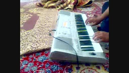 نوازندگی علی اصغر امیدی آهنگ بندری بی کلام