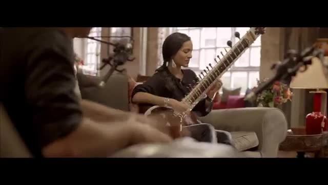 Anoushka Shankar : نوازنده سی تار . بی نهایت زیبا