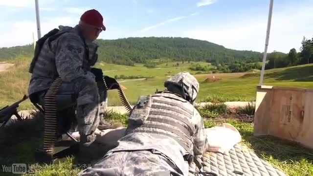 شلیک های آموزشی با مسلسل های M240 و M249
