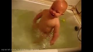 شناکردن بچه