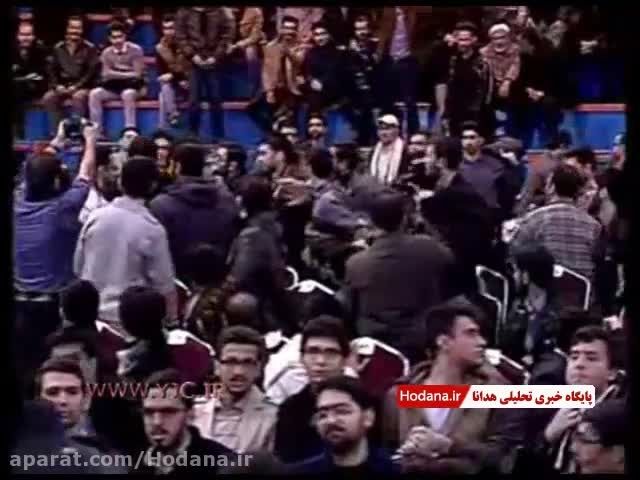 درگیری بین دانشجویان دانشگاه شریف در حضور روحانی