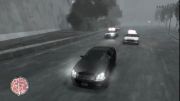 پرت شدن جالب از اتومبیل در GTA IV