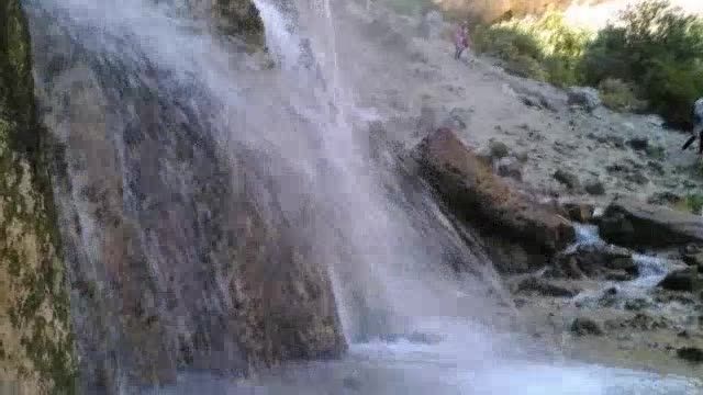 آبشار مارگون از نمای نزدیك
