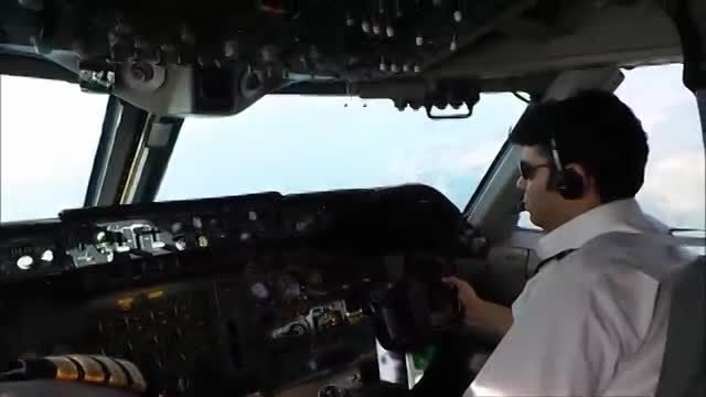 پرواز از نمای بویینگ 747 هواپیمایی ایران ایر