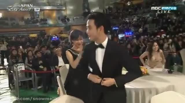 کیم سو هیون بزرگ ترین جایزه فستیوال 2015apan star award