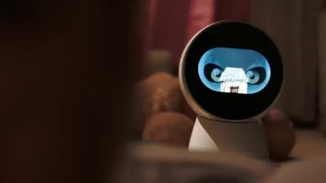 جیبو اولین ربات اجتماعی برای خانواده
