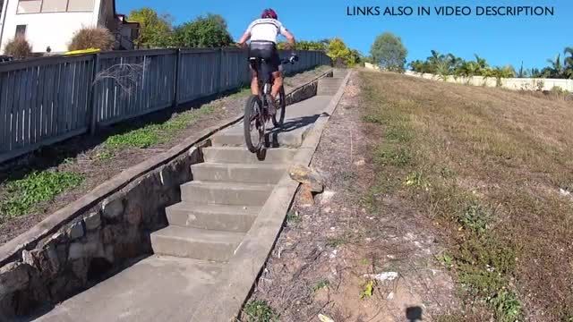 چگونه با دوچرخه پله ها را پایین برویم