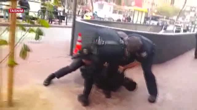 حمله پلیس آمریکا به یک معلول سیاه پوست