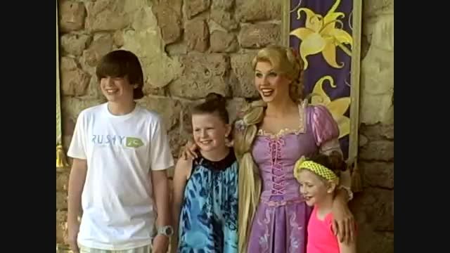 Disney World Rapunzel meets a REAL Flynn!!!
